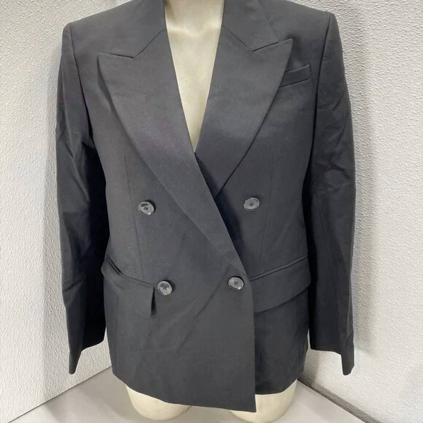 Women's Relaxed Double Breasted Wool Blazer