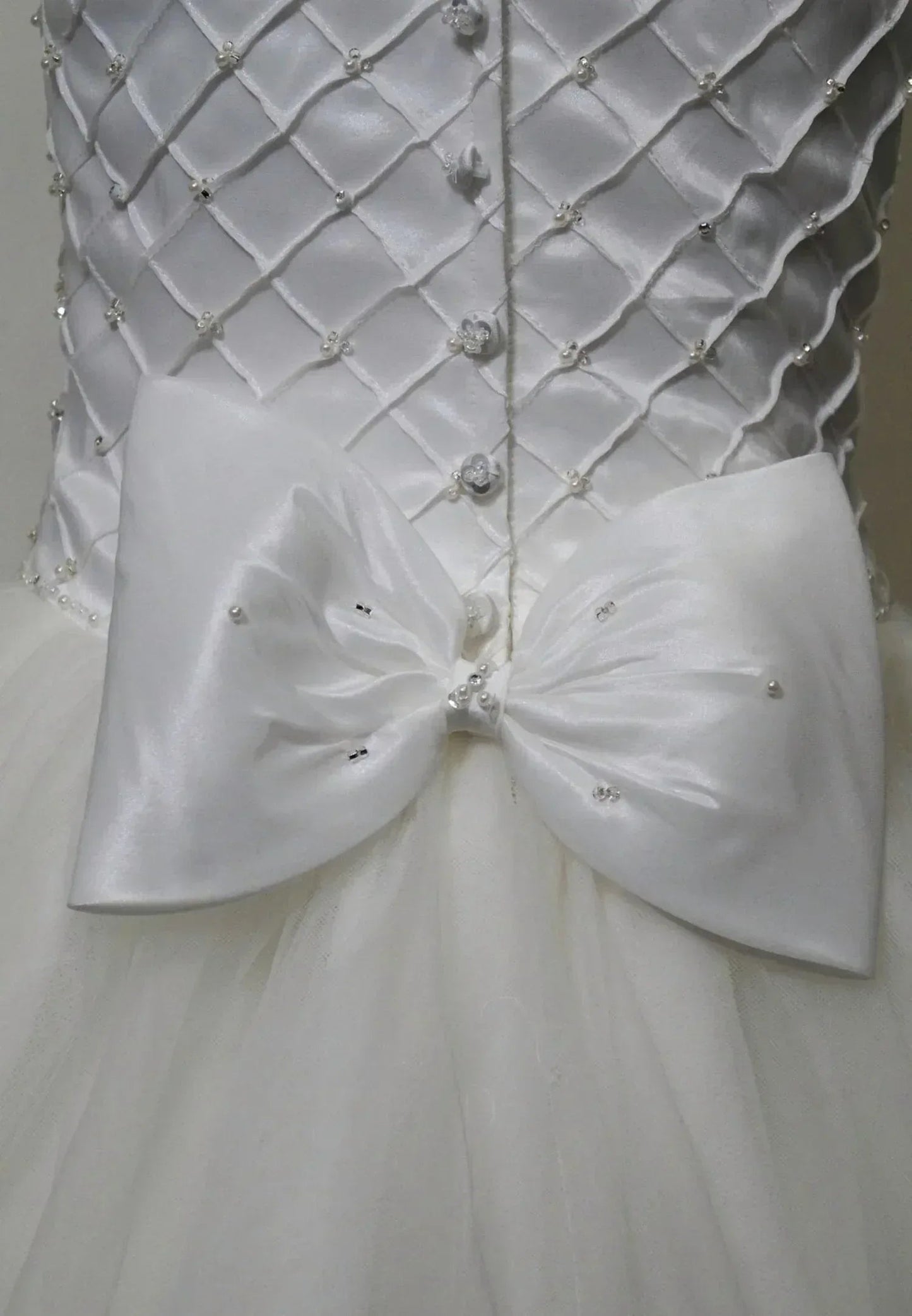 Mädchen-Tüllkleid mit Perlenstickerei