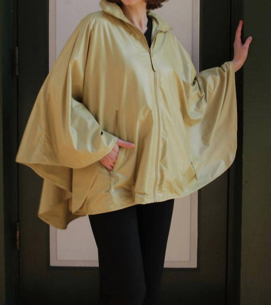 Woman's Sportyrap Rain Jacket