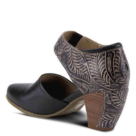 Women's Toolie Shoes