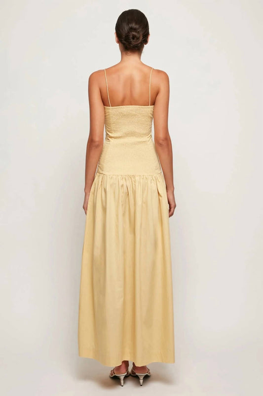 Figurbetontes Midikleid