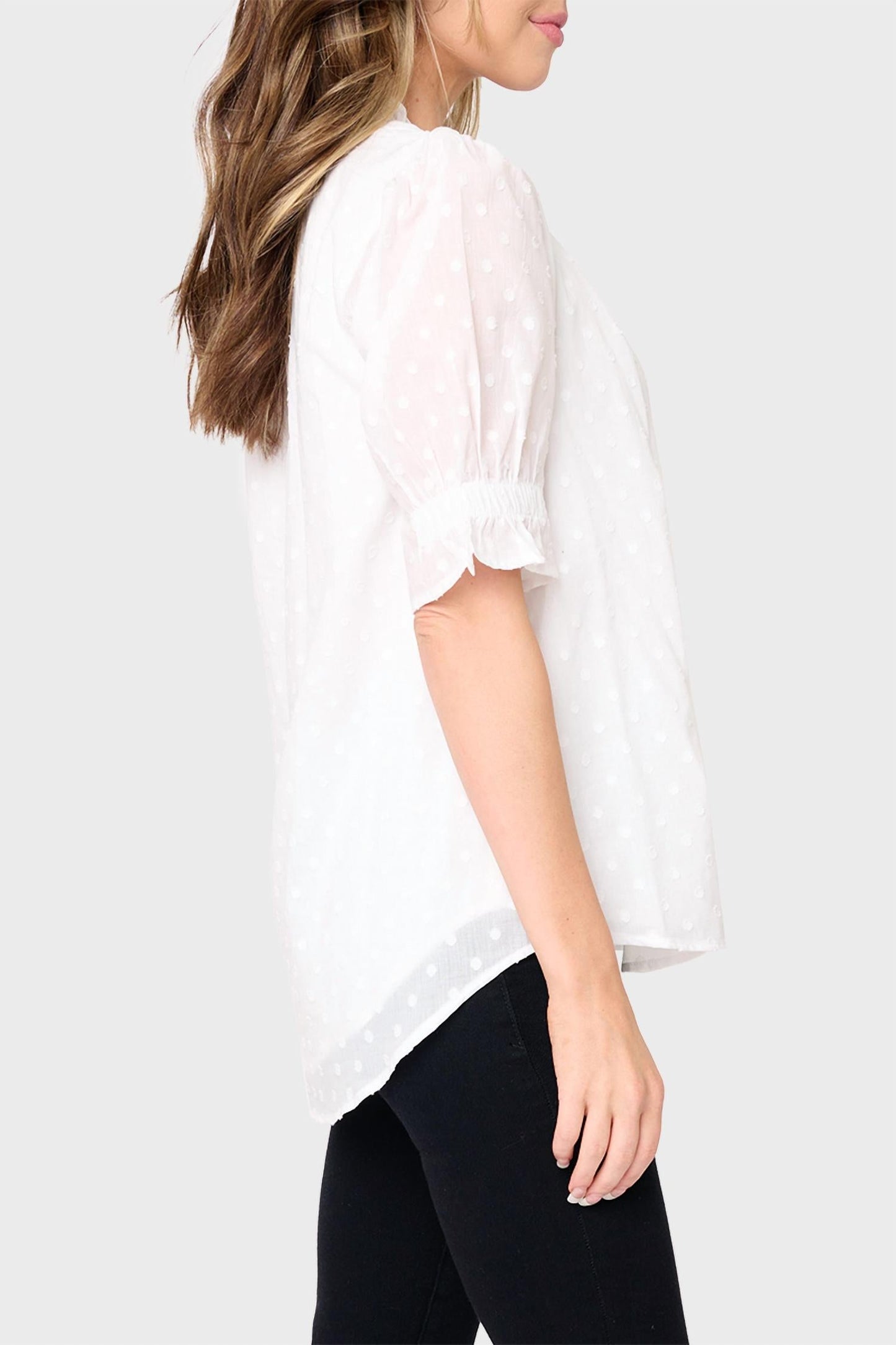 Dianthus Henley Bluse mit Puffärmeln und transparenten Punkten
