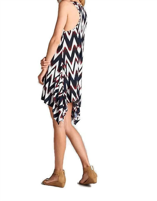 Brush Stroke Chevron Tank Top
