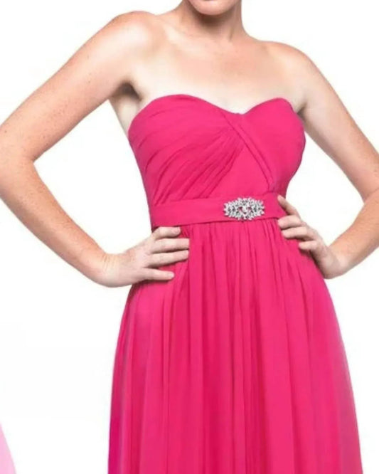Trägerloses Chiffonkleid