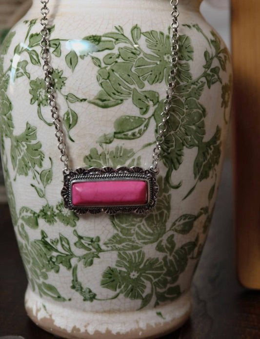 Women's Urban Dixie Necklace