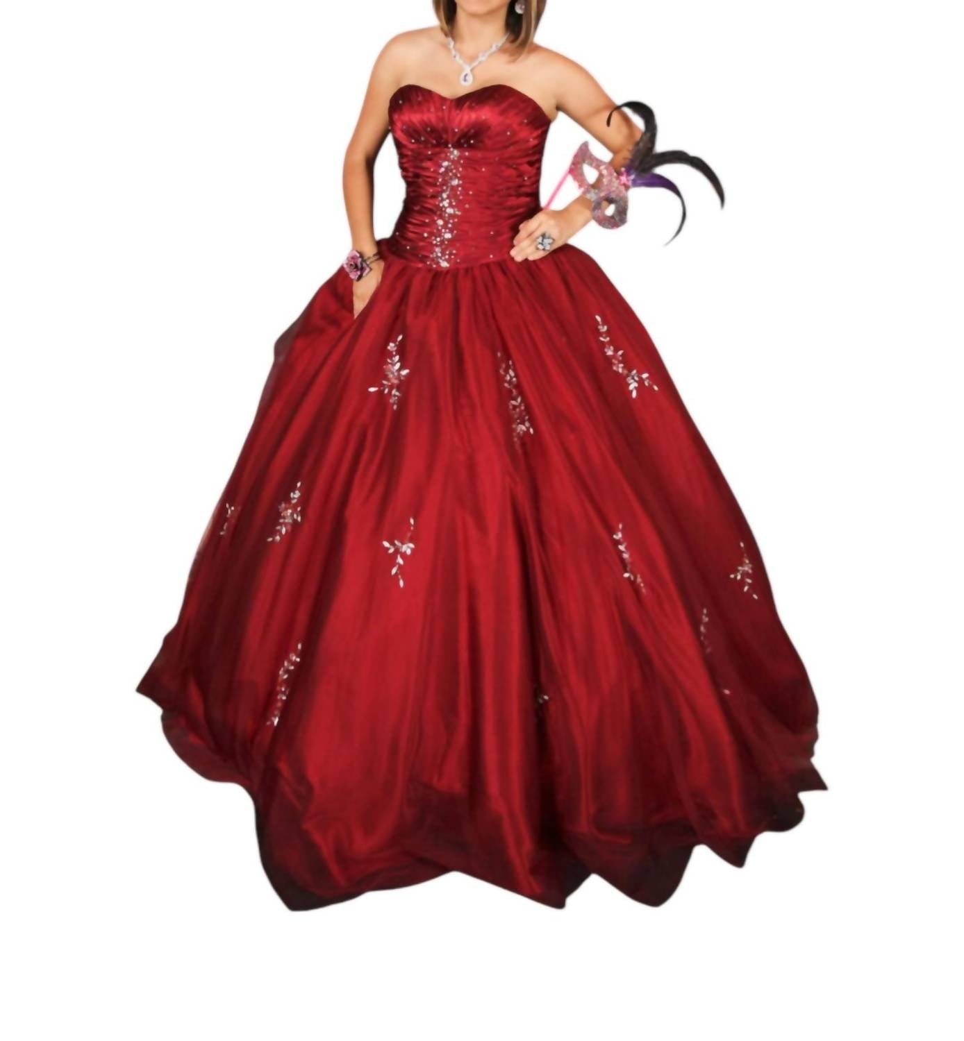Luxuriöses Ballkleid aus Charmeuse und französischem Tüll mit Herzausschnitt
