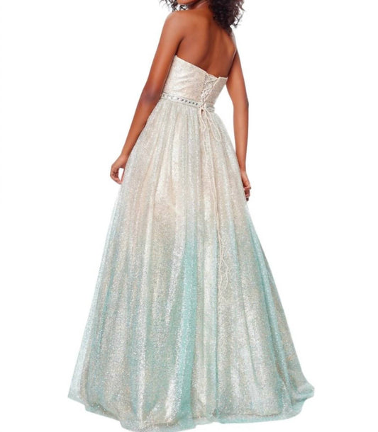 Trägerloses Maxi-Abendkleid mit ausgestelltem Rock