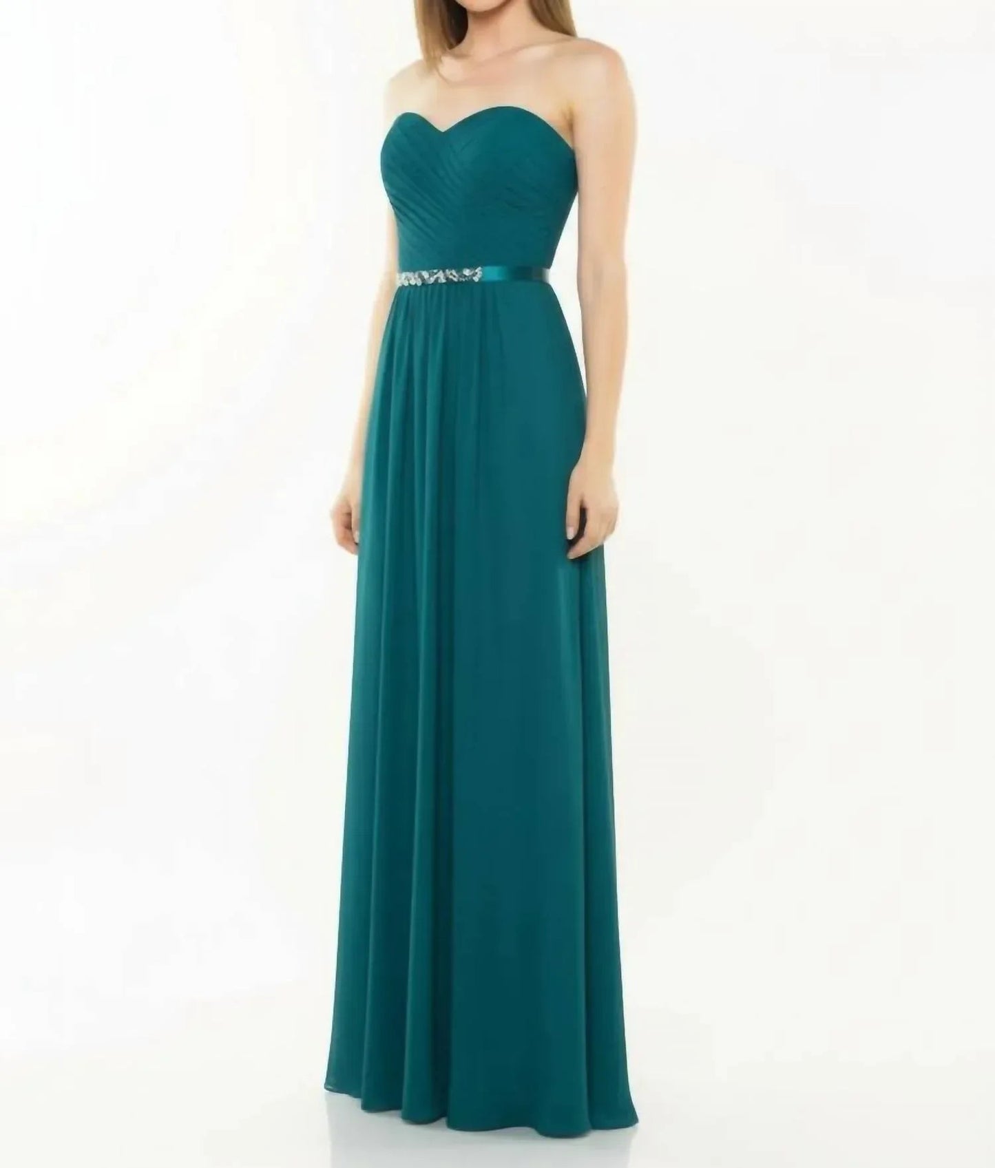Abendkleid "Strahlende Eleganz"