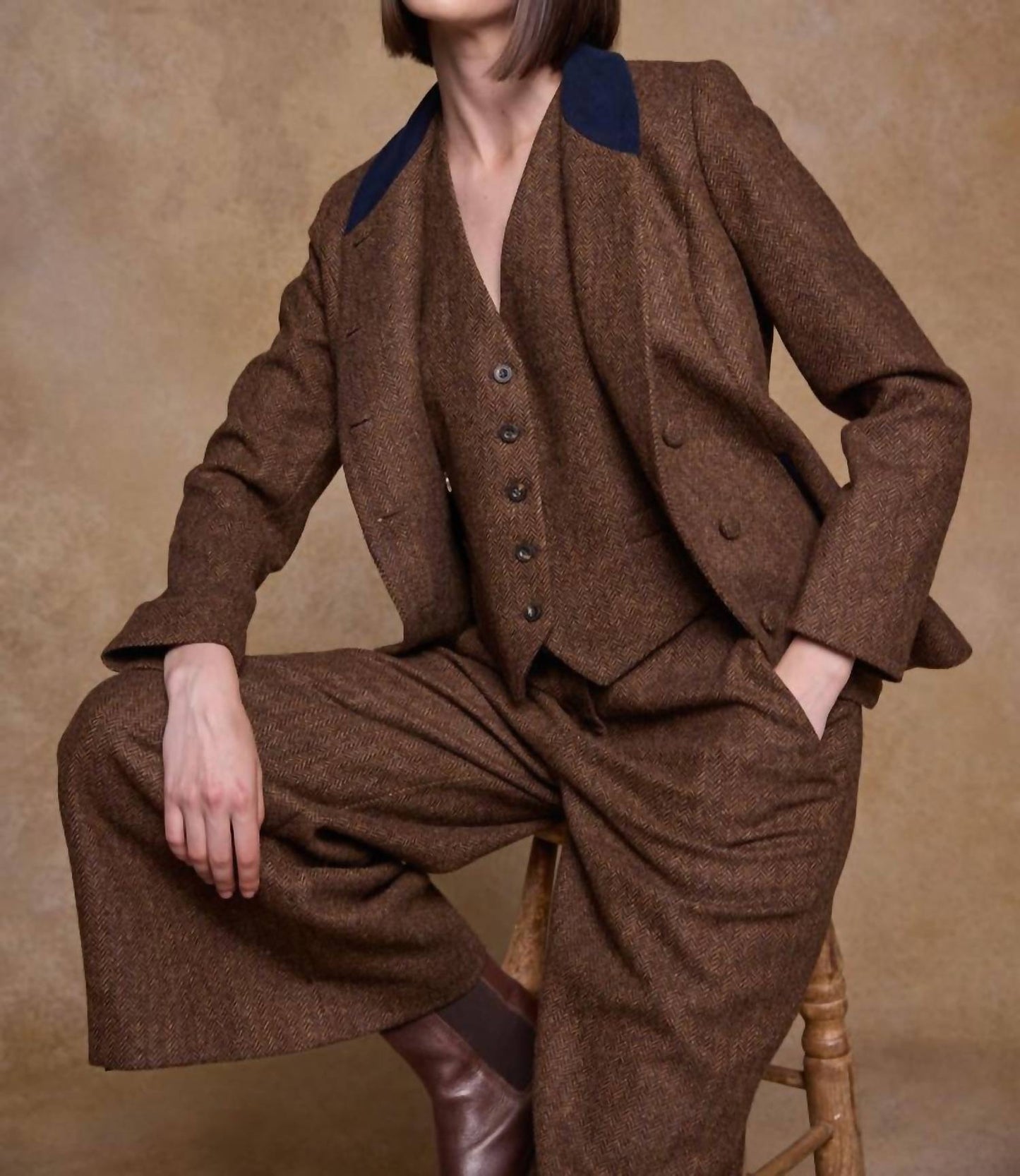 Nicole Tweed-Jacke