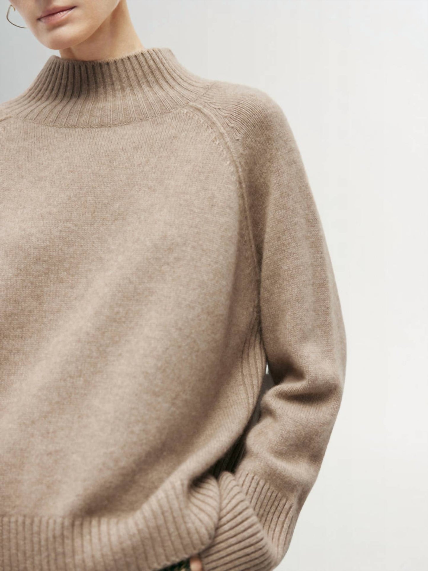 Rollkragenpullover aus Kaschmir mit lockerer Passform