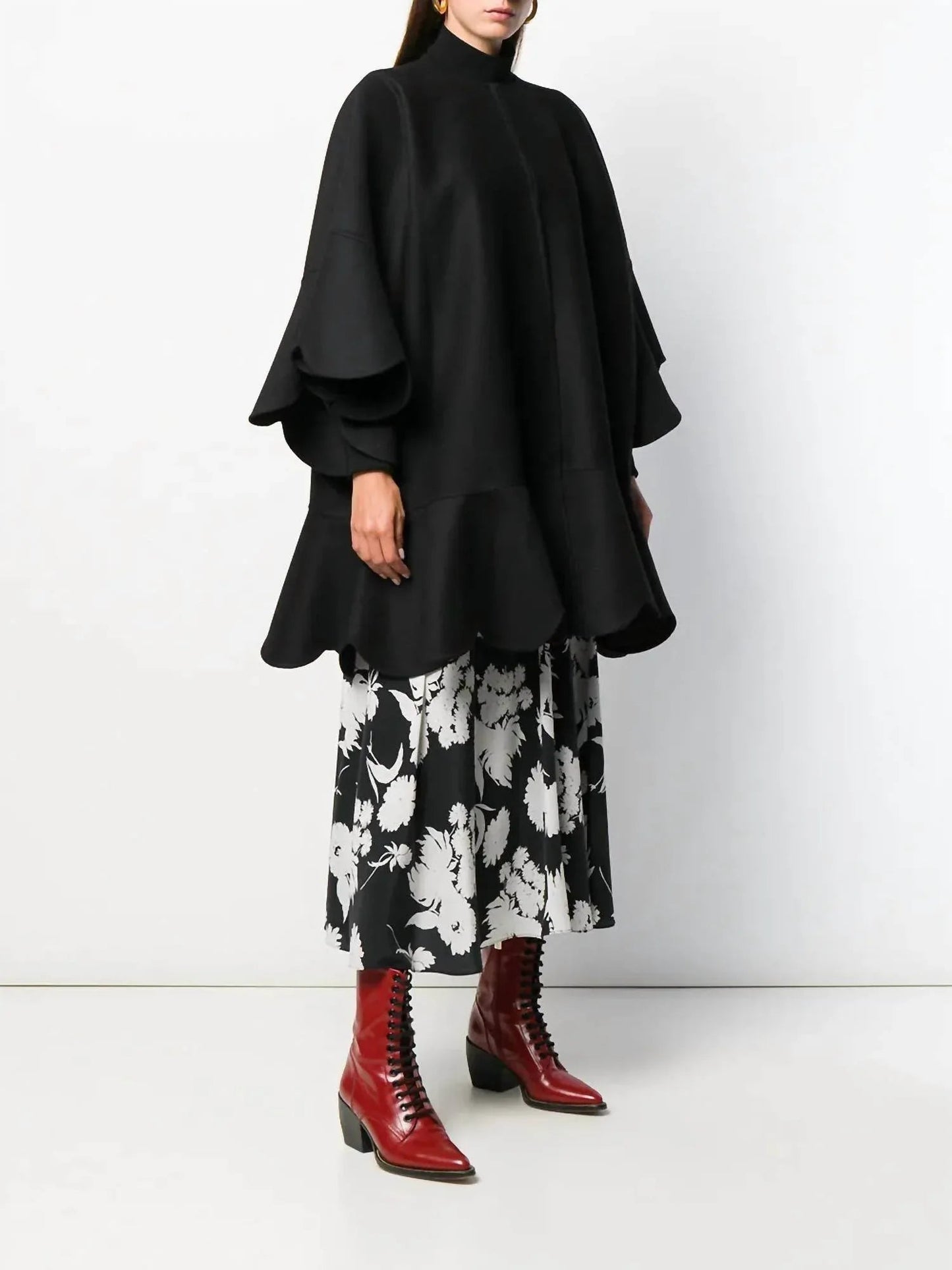 Scalloped Edge Cape