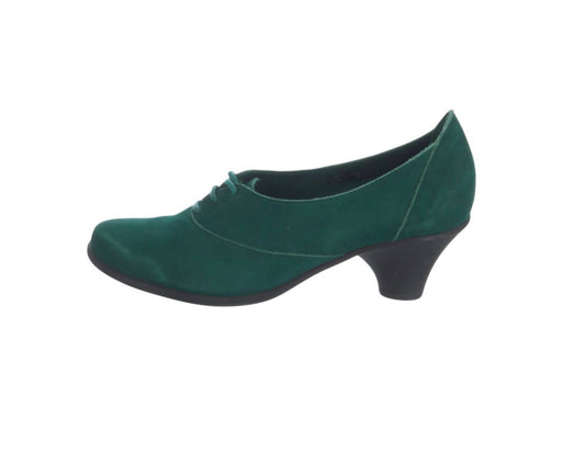 Women's Agada Lace-up Closed Toe Pumps