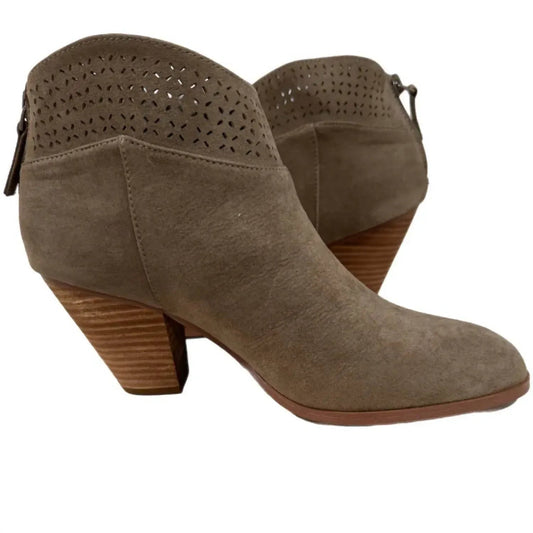 Women's Lazer Cut Topline Boho Chic Heeled Bootie