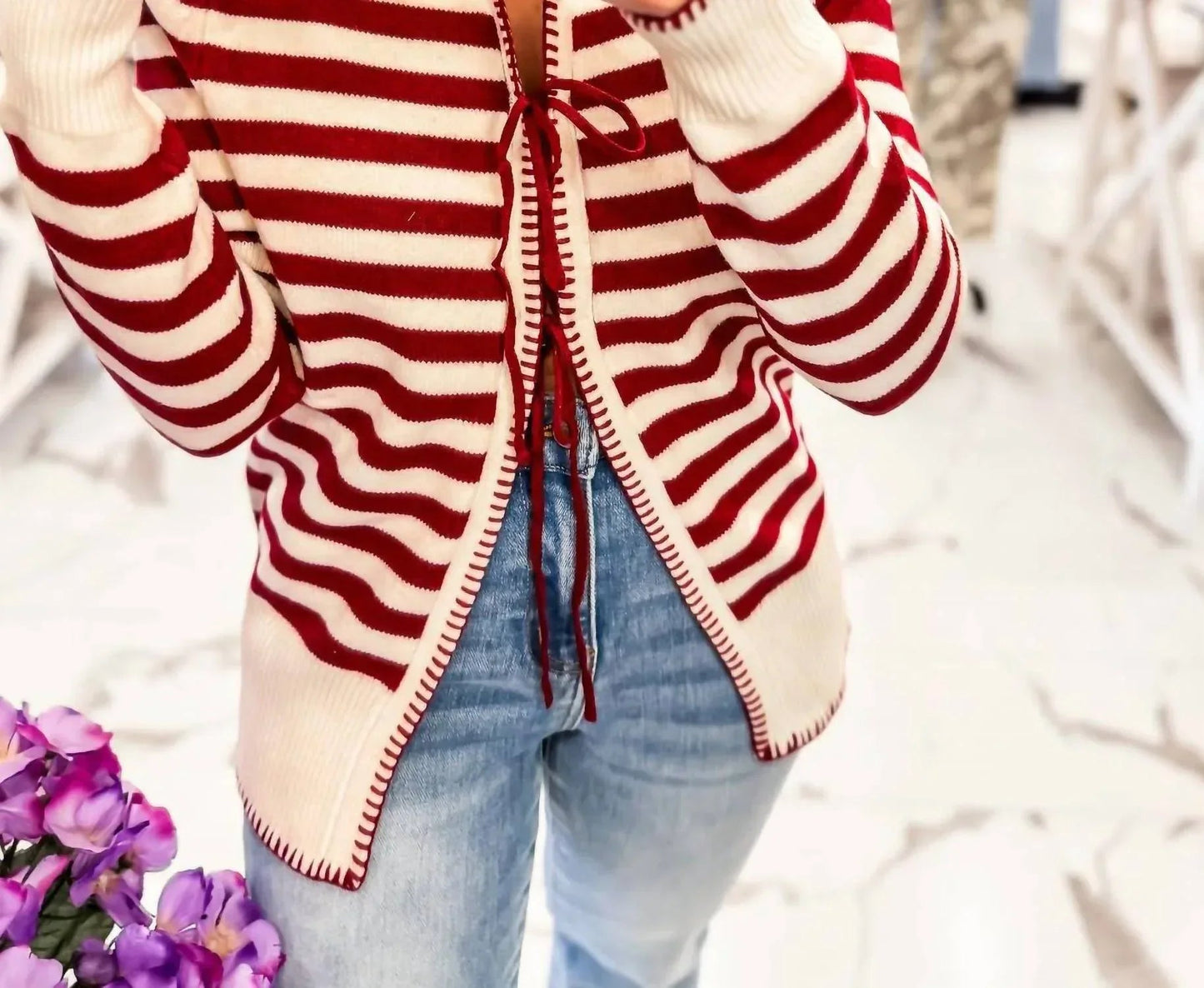 Gestreifte Strickjacke für Damen