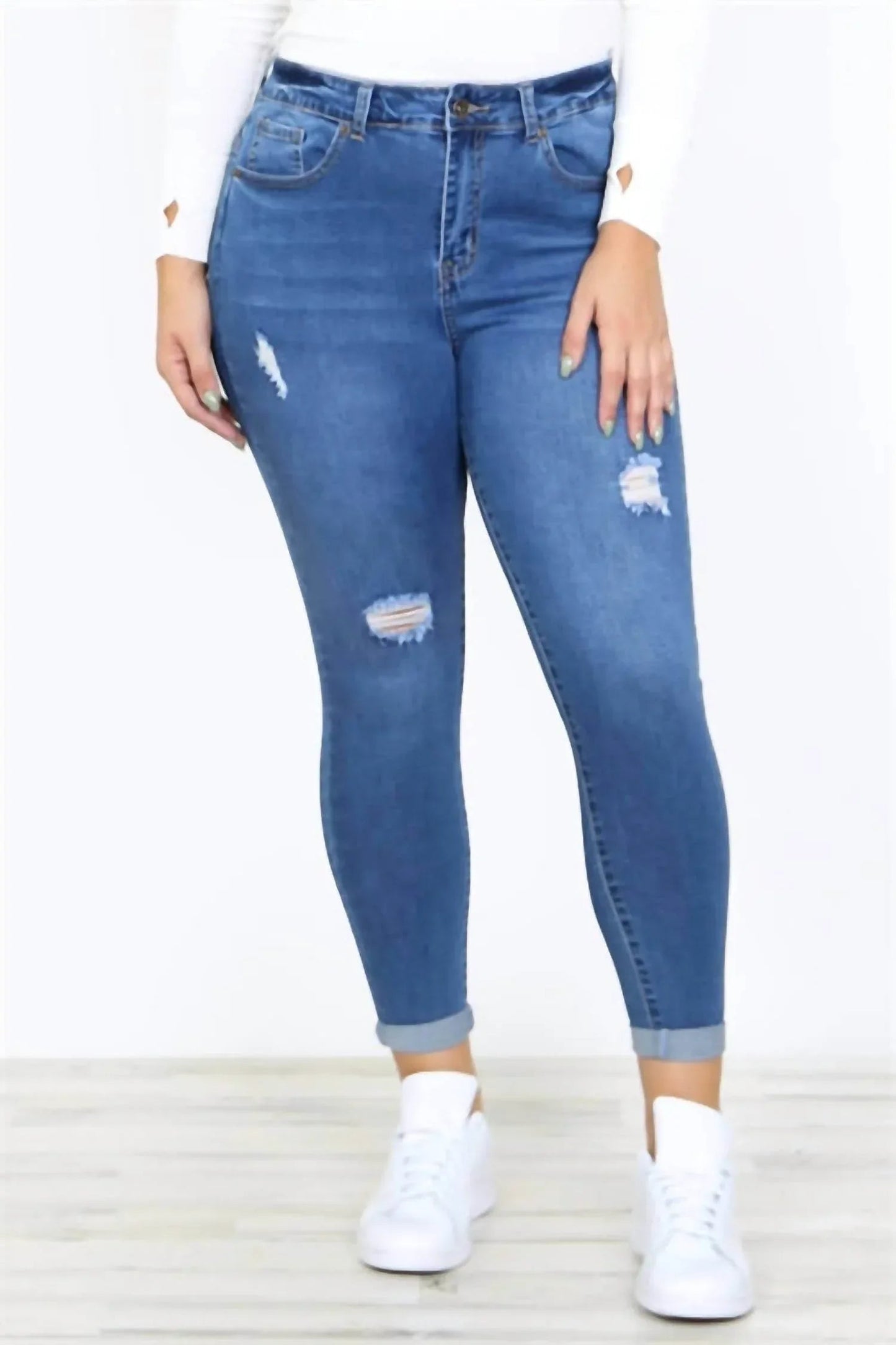 Plus Size Ripped Skinny Jeans