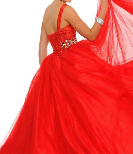 Juwelenbesetztes, asymmetrisches Ballkleid