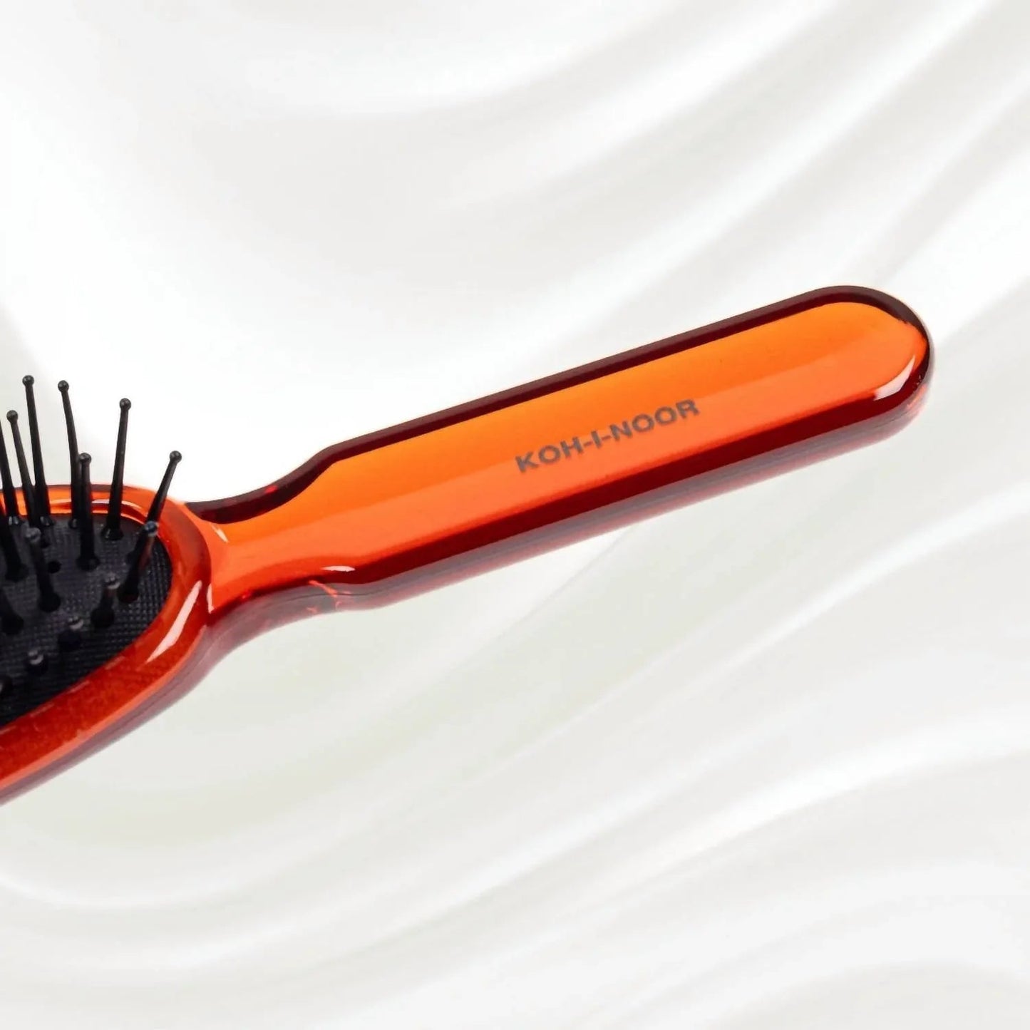 Haarbürste für Damen aus Synthetik mit Stift für alle Jahreszeiten