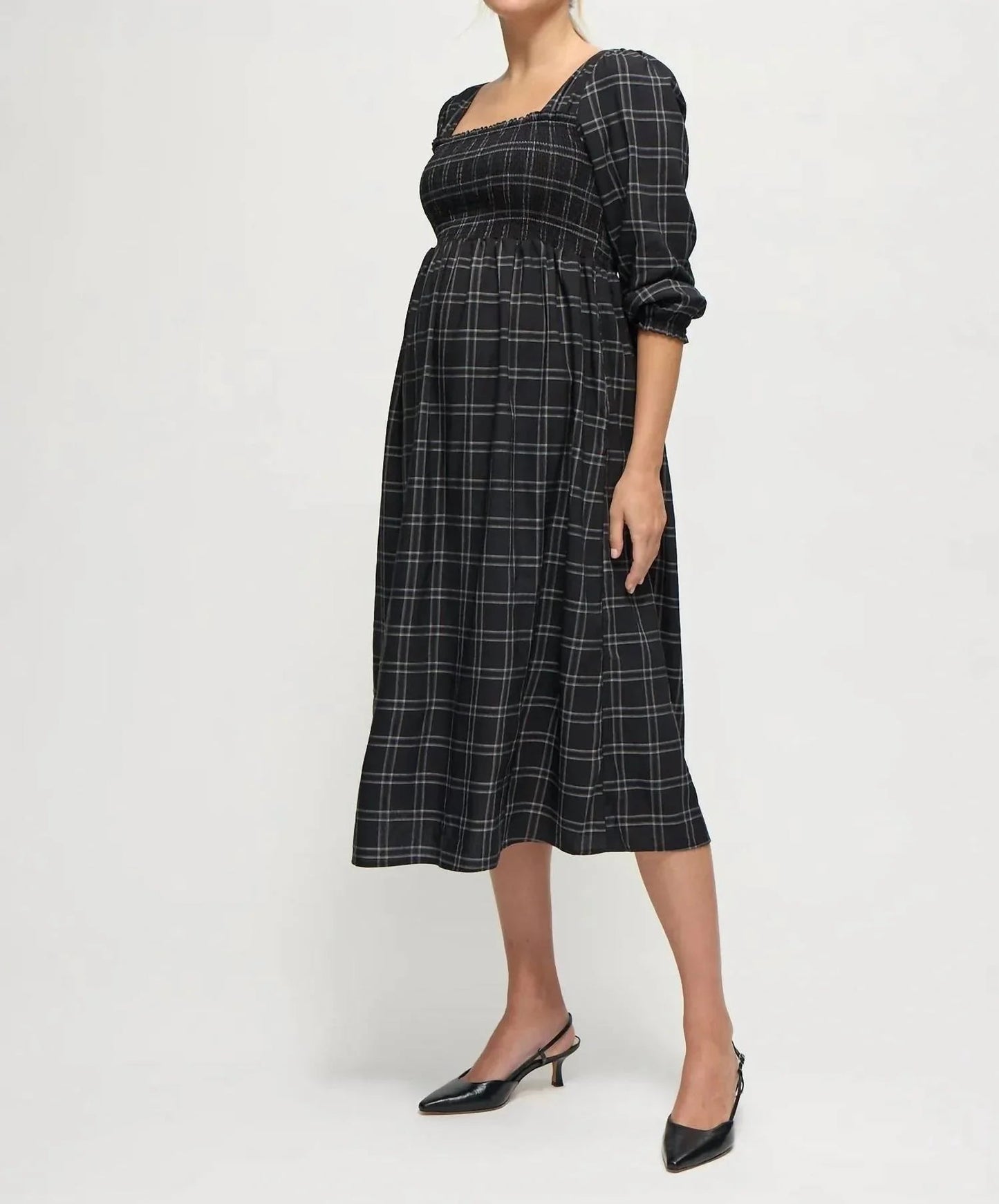Umstands-Midikleid mit Rüschenärmeln