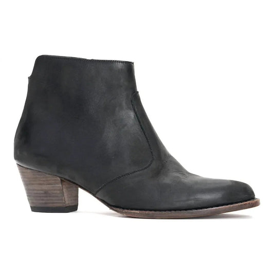 Jane Boot