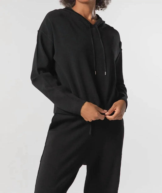 Kapuzenpullover