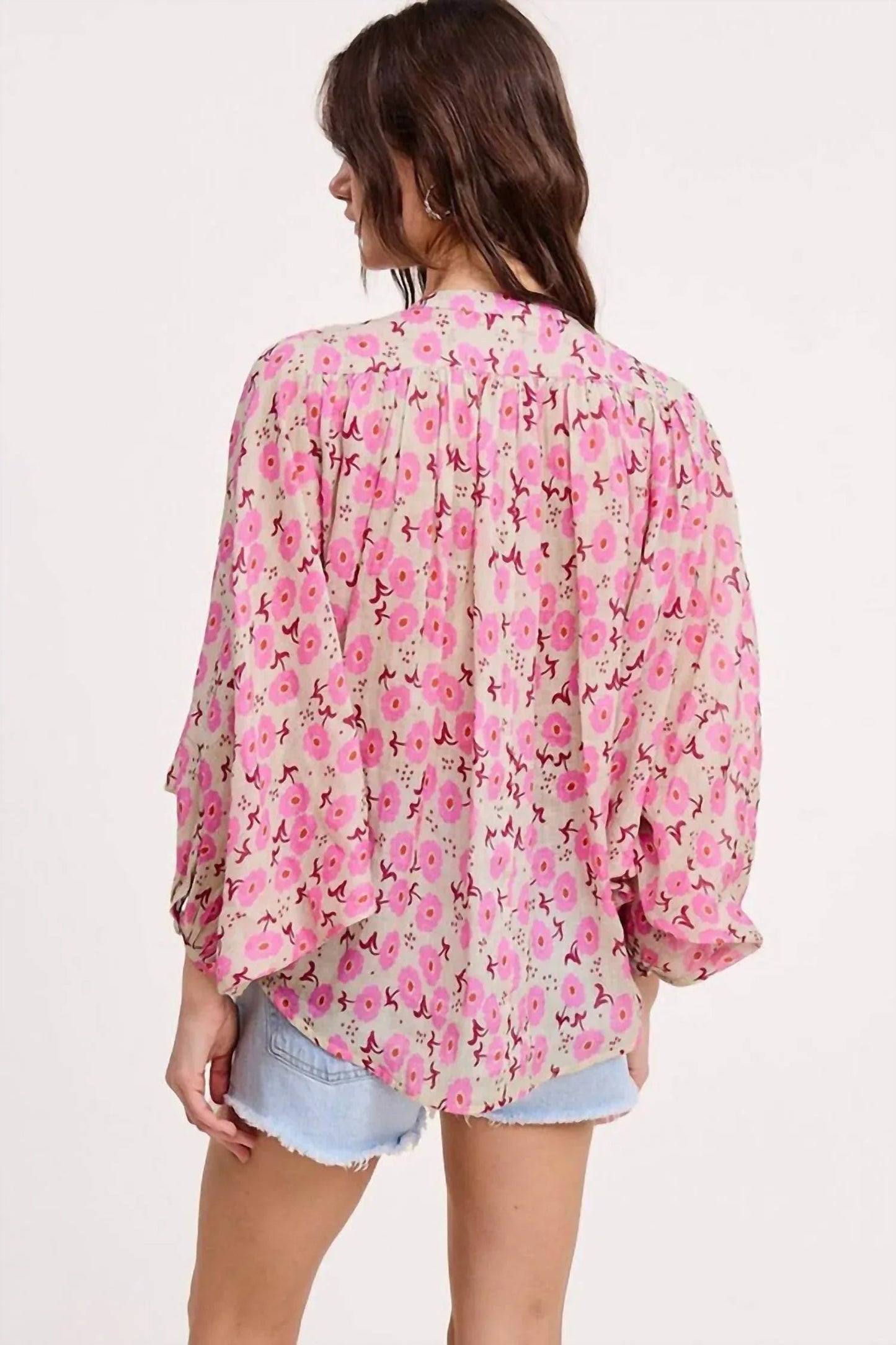 Lucie Blossom Bluse mit weiten Ärmeln