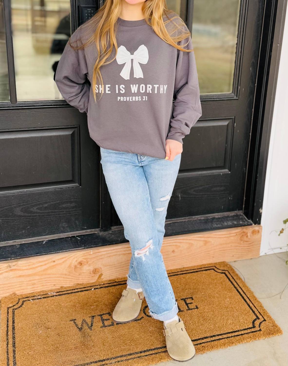 She Is Worthy Graphic Crewneck Sweatshirt