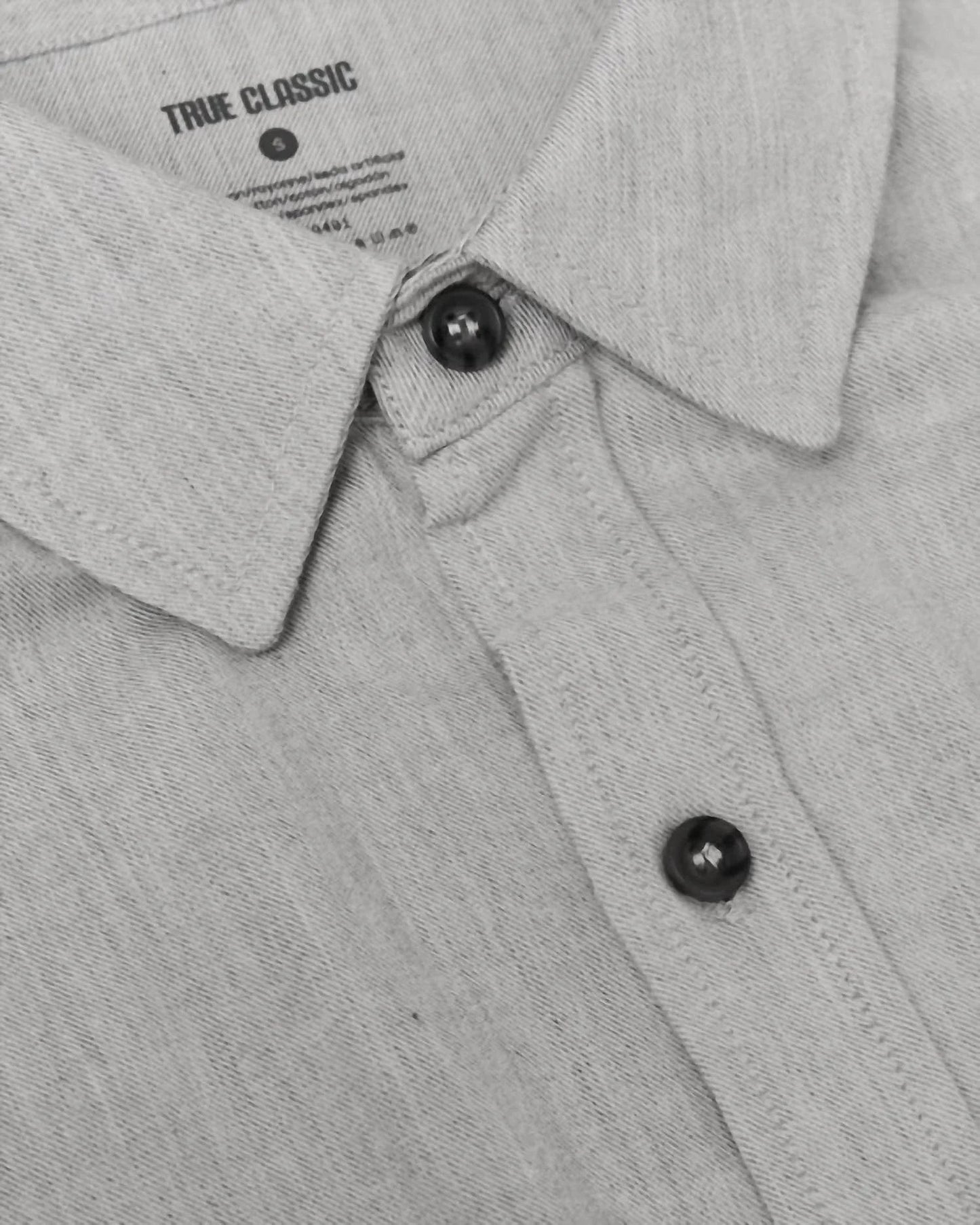 Leichtes Button-Up-Hemd