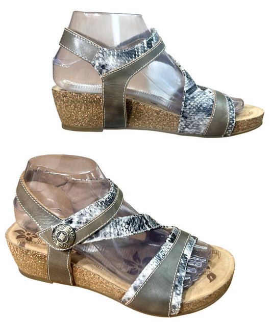 Women's Quilana Snake Print Sandals