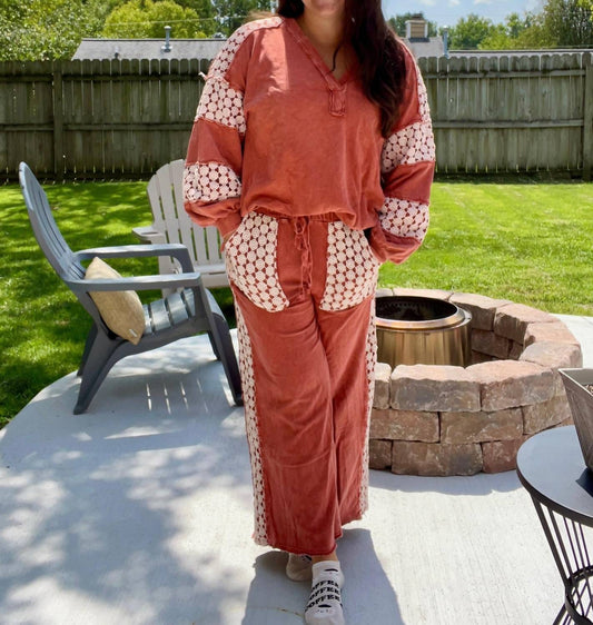 Kelsey Pullover-Set aus Spitze