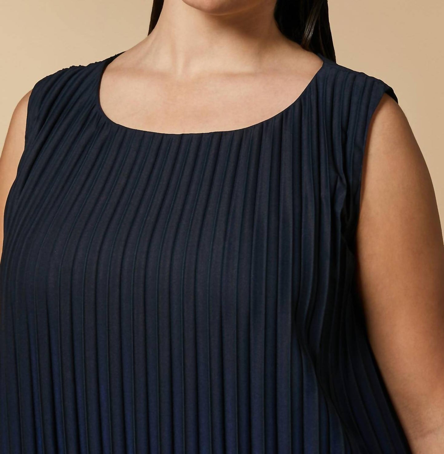 Danzare Plissiertes Crêpe Maxi-Trägerkleid