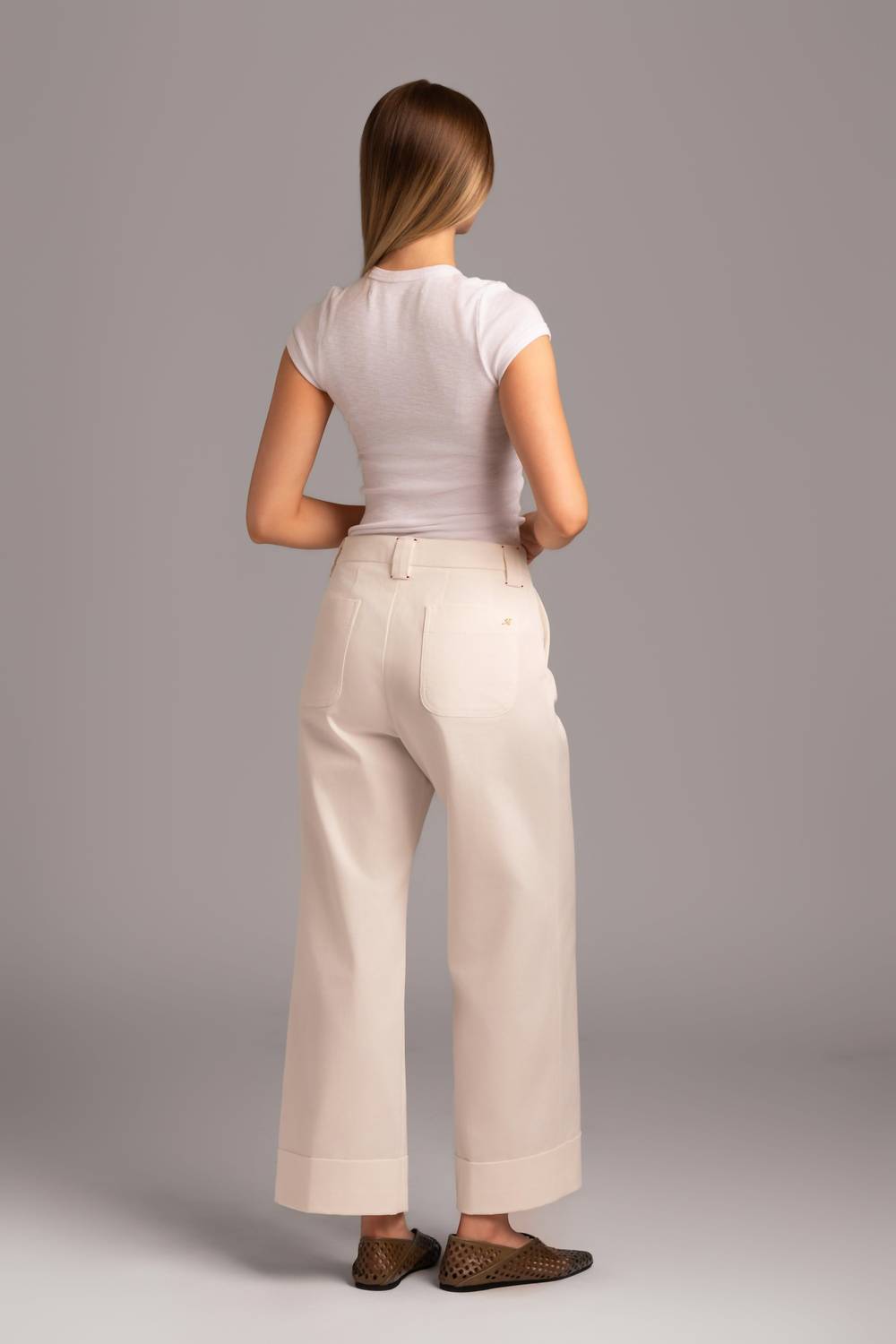 Studio Cropped Hose