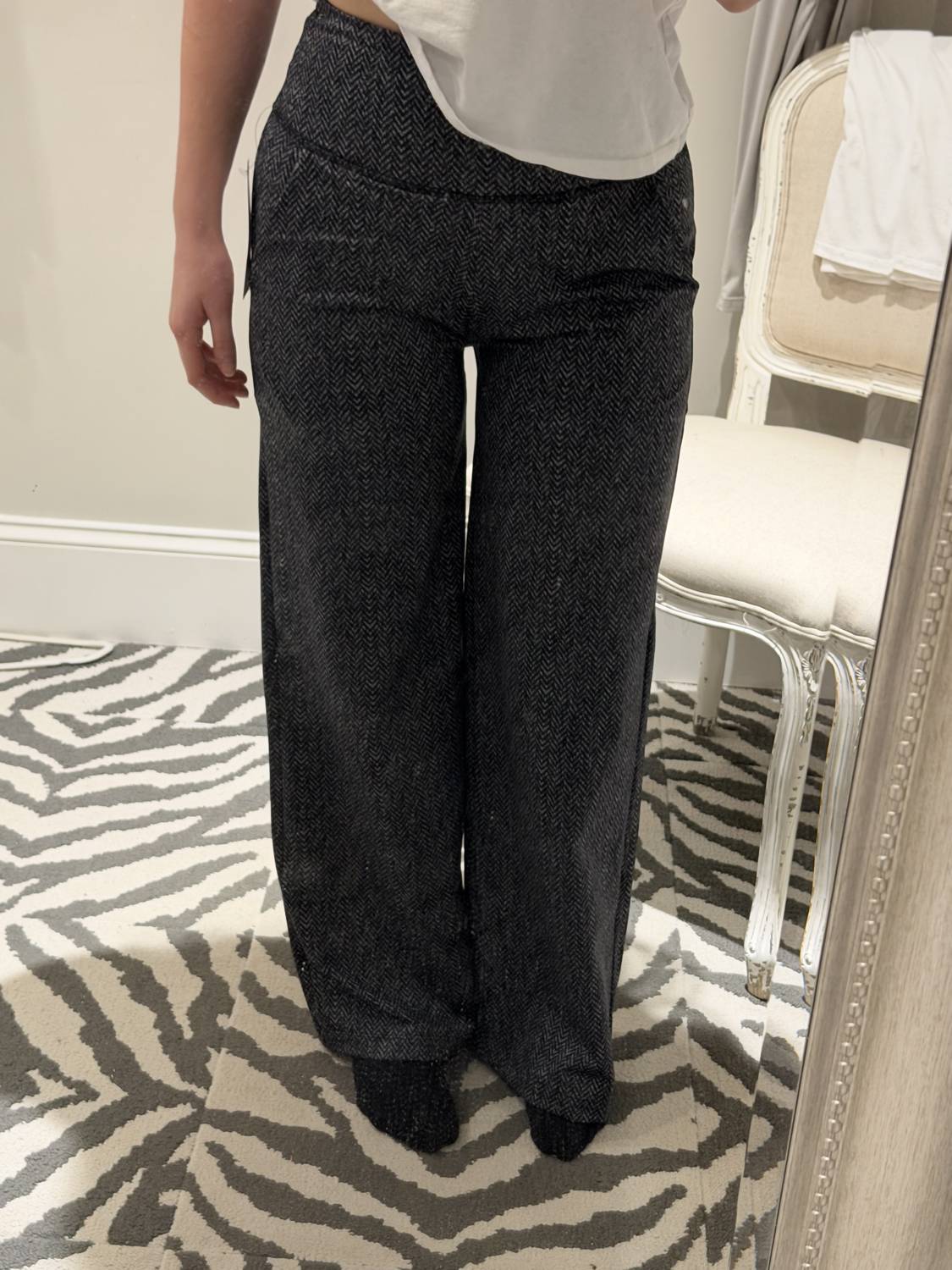 Damen High-Waist Hose mit weitem Bein – Petite
