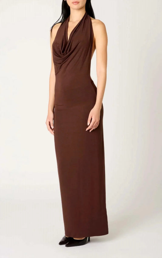 Neckholder-Maxikleid mit Wasserfallausschnitt und figurbetonter Passform