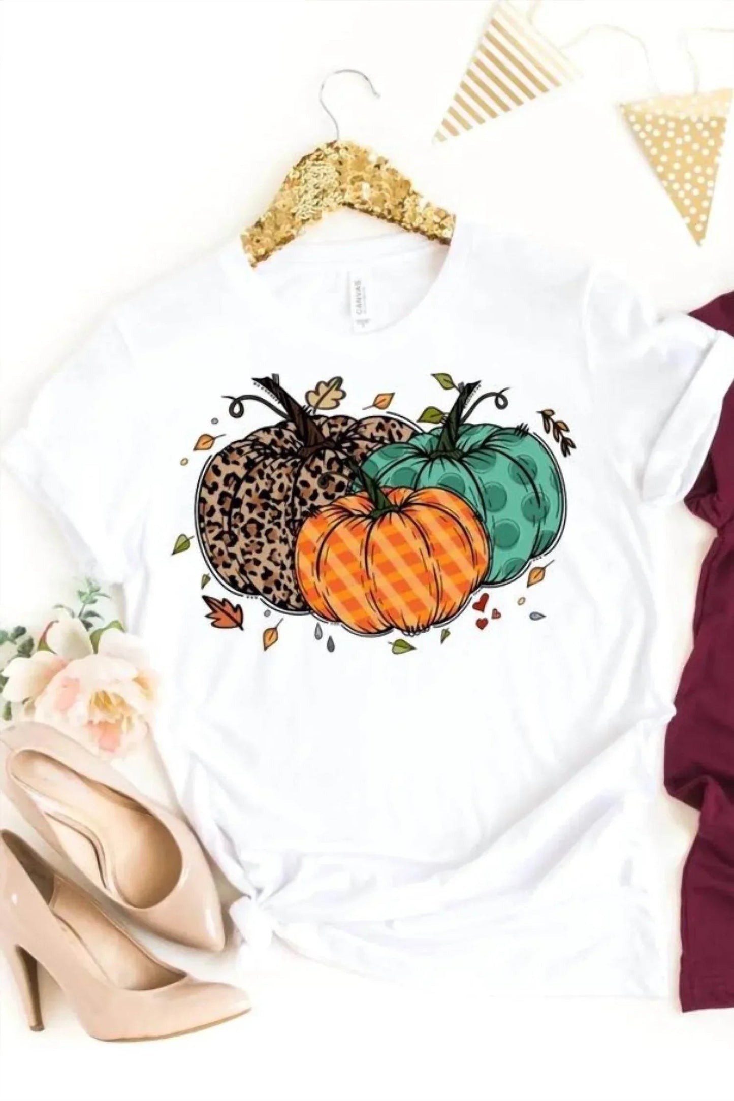 Women's Fall Pumpkin With Leaves Shirt
