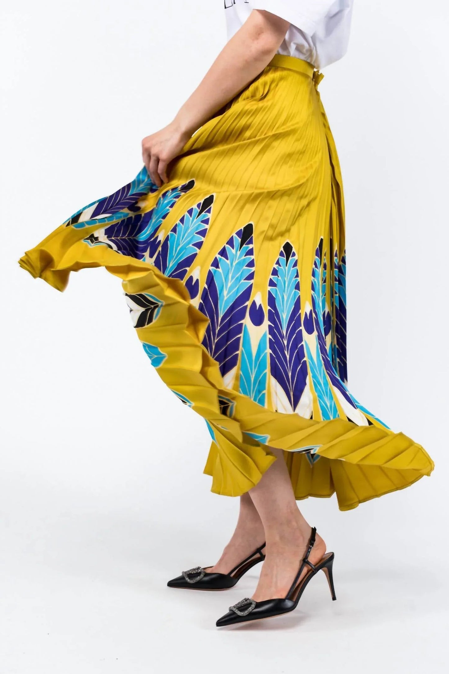 Feather Print Pleated Skirt