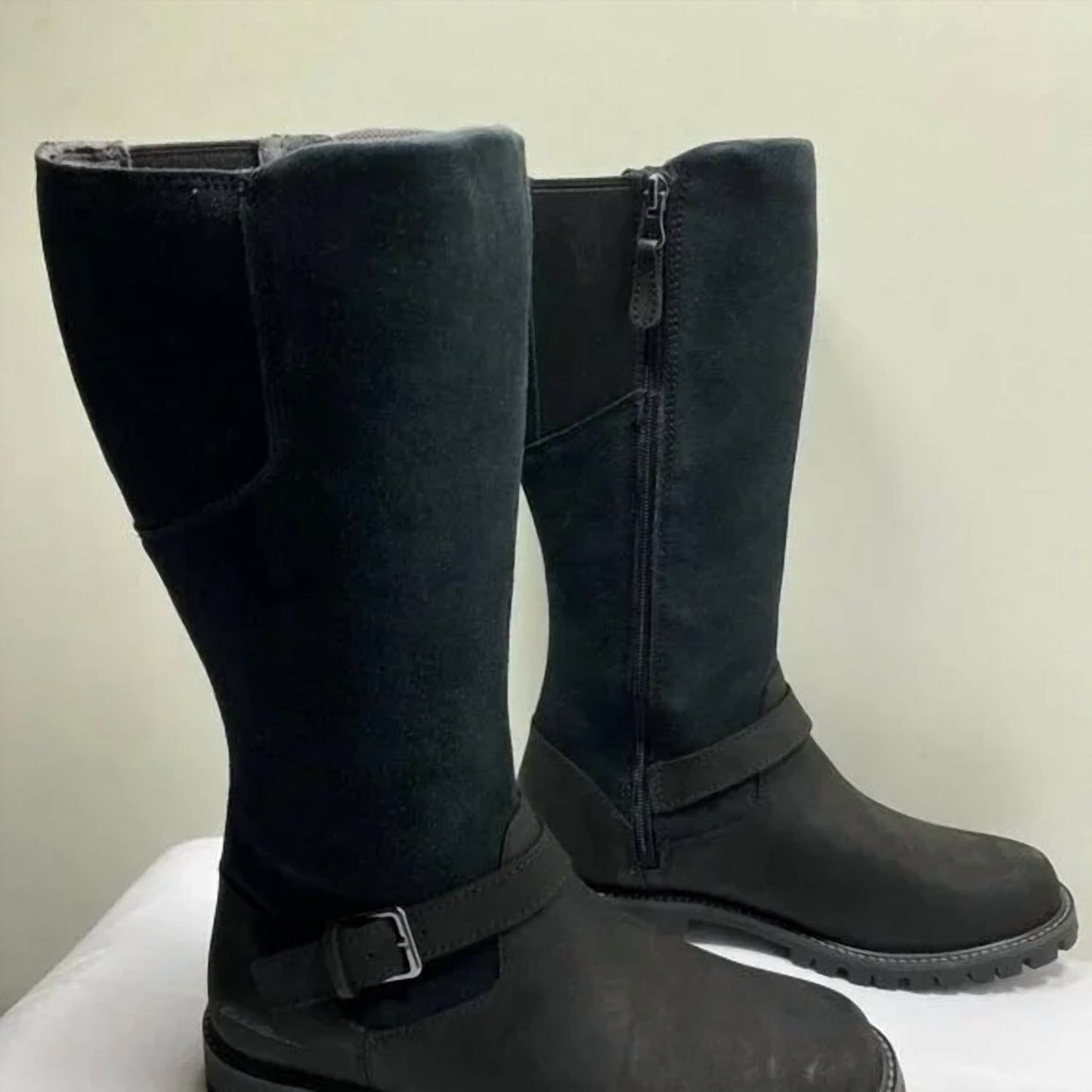 Damen-Knöchelstiefel Magnolia mit seitlichem Reißverschluss und Schnalle