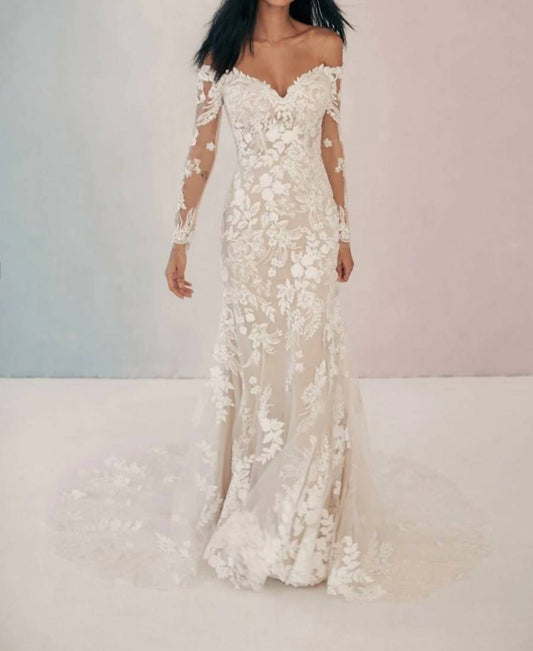 Floral Lace Appliques Romantic Bridal Dress