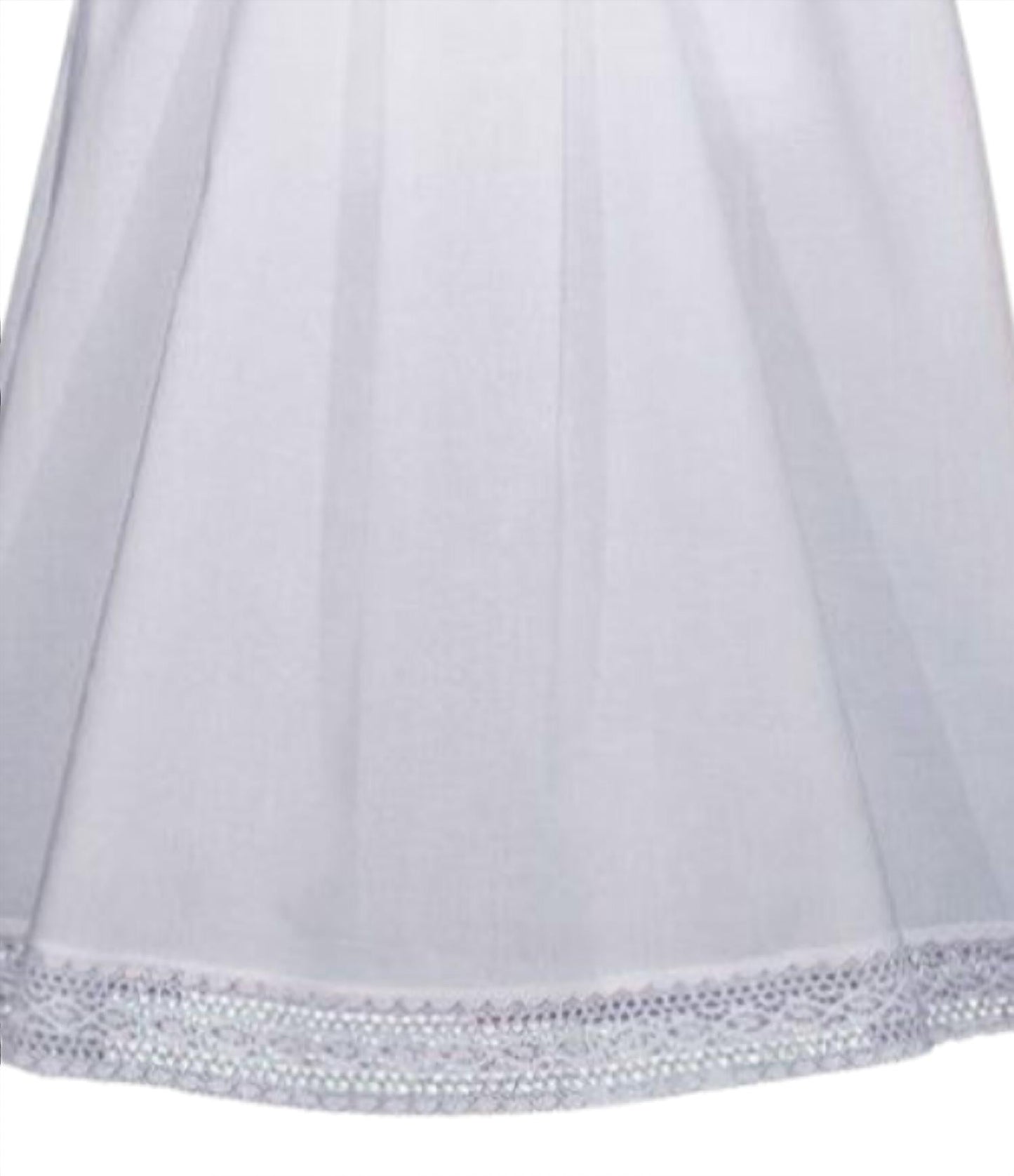 Taufkleid für Babys im viktorianischen Stil