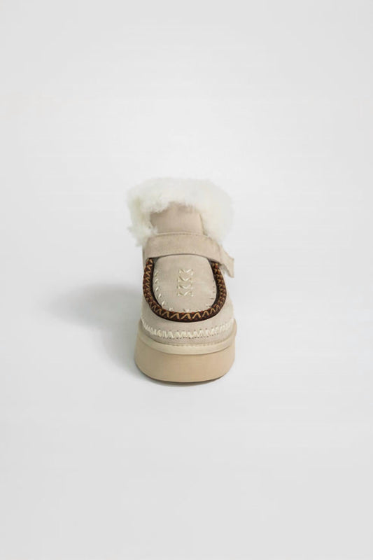 Damen-Alpenstiefel aus Veloursleder und Lammfell