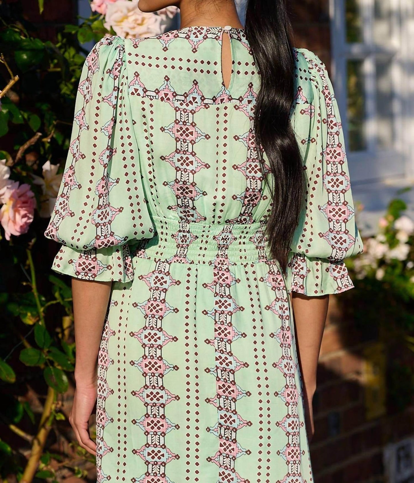 Sophia Rüschenkleid