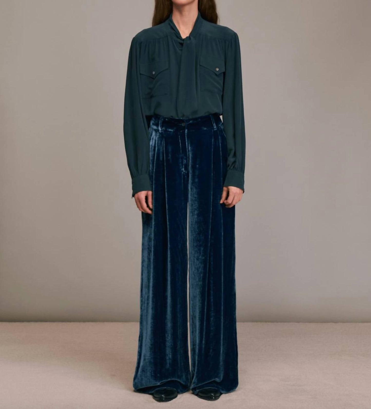 Pavano Samt-Hose mit weitem Bein