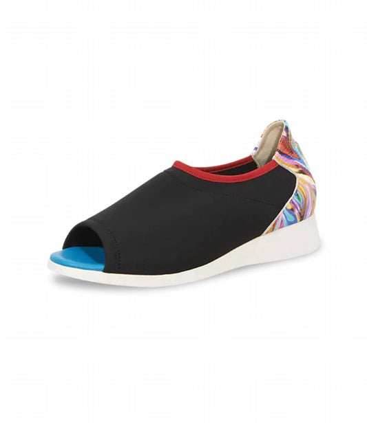Women's Gaorey Trotters Sandals