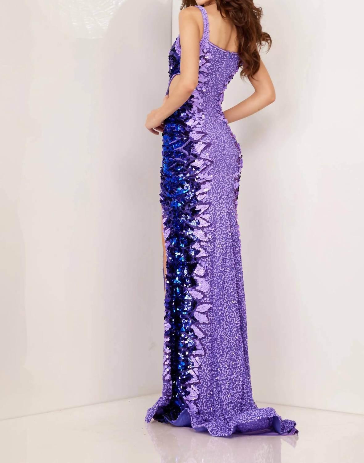 Sleeveless Sheath Dress