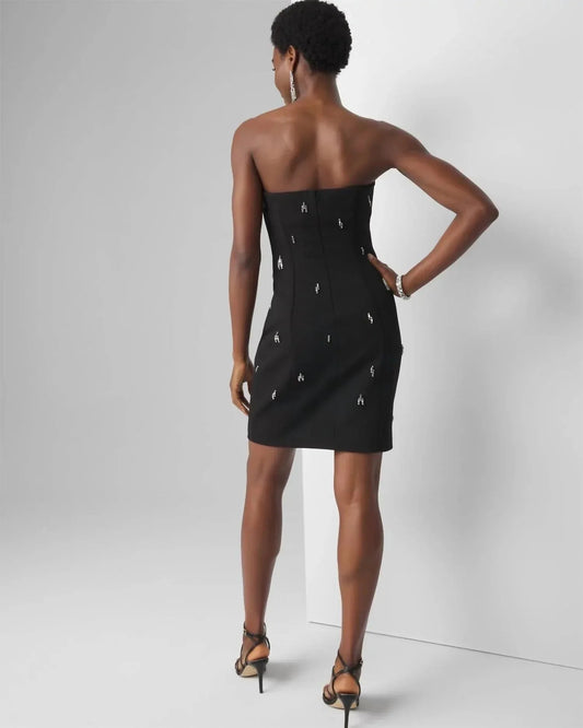 Trägerloses verziertes Minikleid