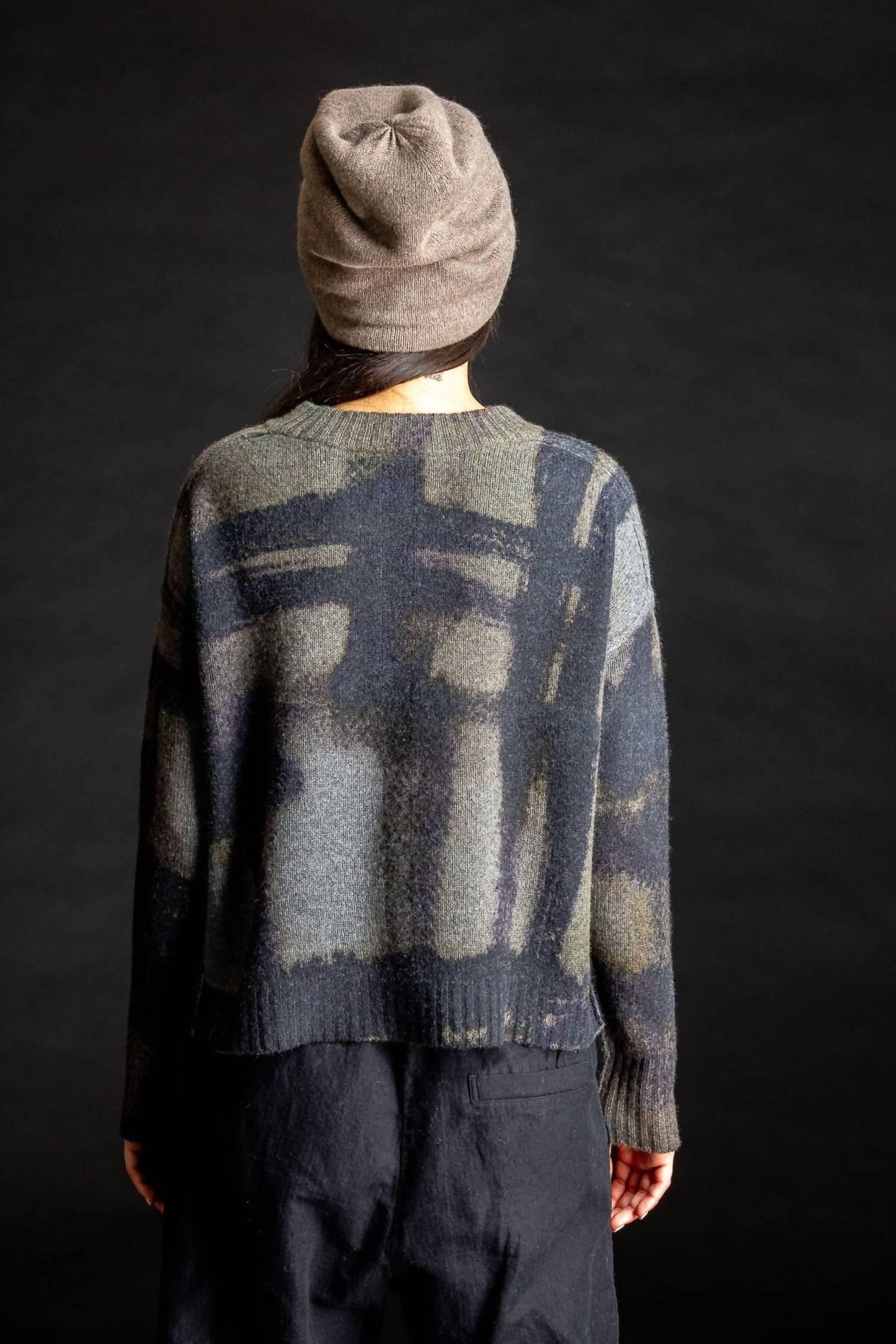 Pullover mit bemaltem Karomuster