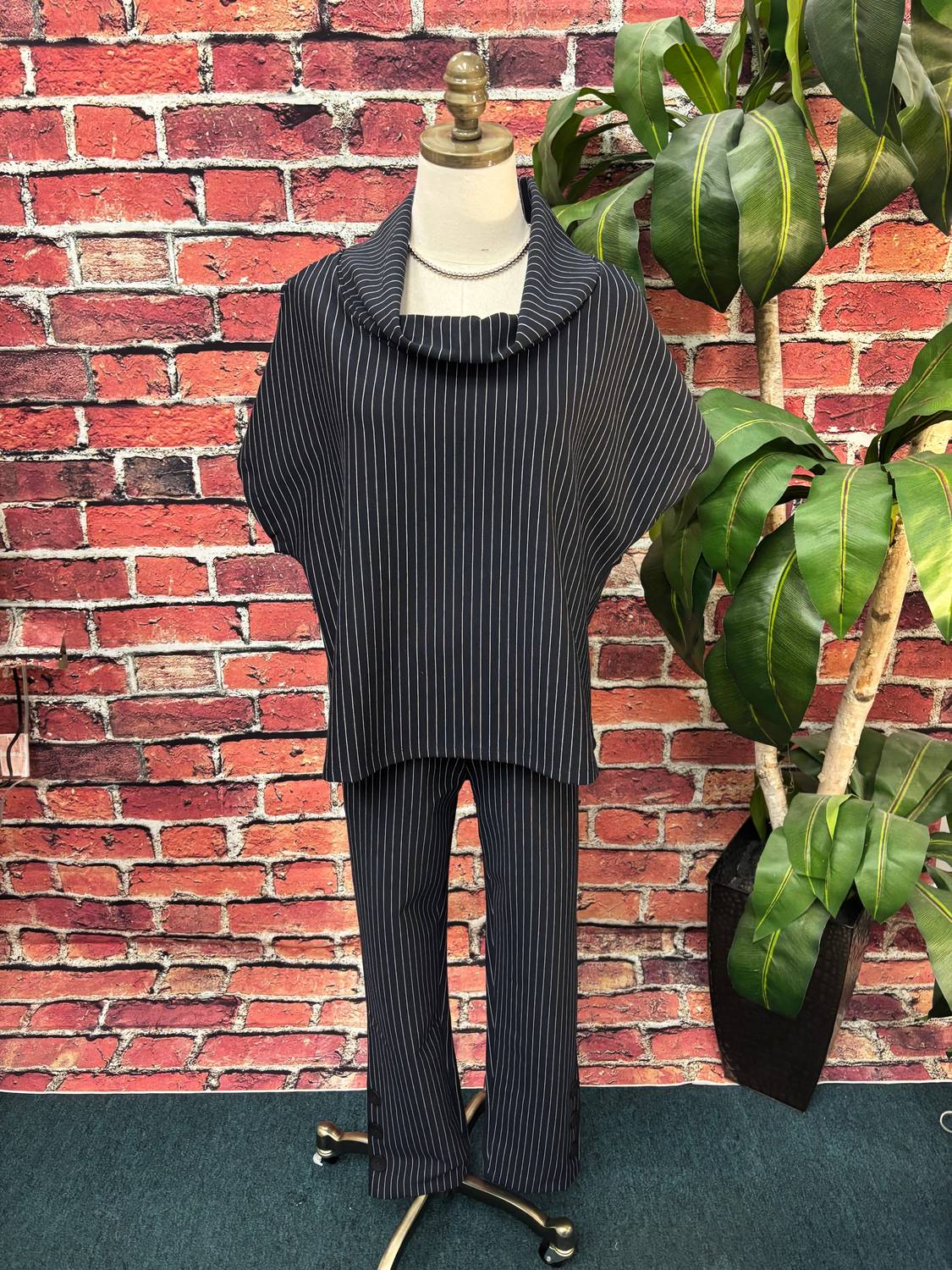 Women's City Chic Pinstripe Set