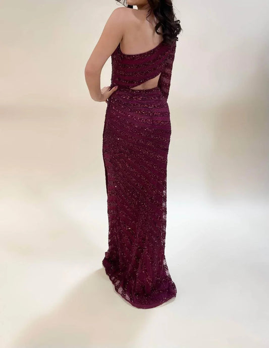 Elegant Cut-out Side Prom Dress