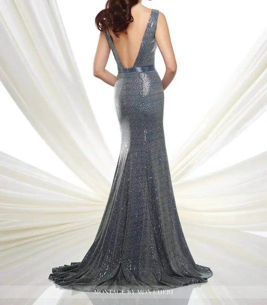 Illusion-Kleid mit tiefem V-Ausschnitt, schieferfarbenen Pailletten und bodenlangem Schnitt