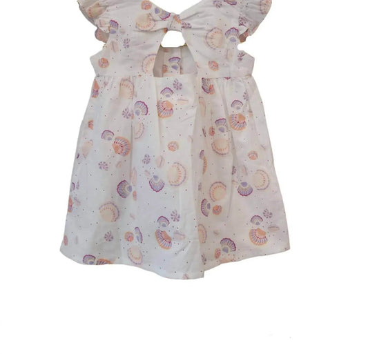 Mädchenkleid aus Perkal mit Muscheldruck