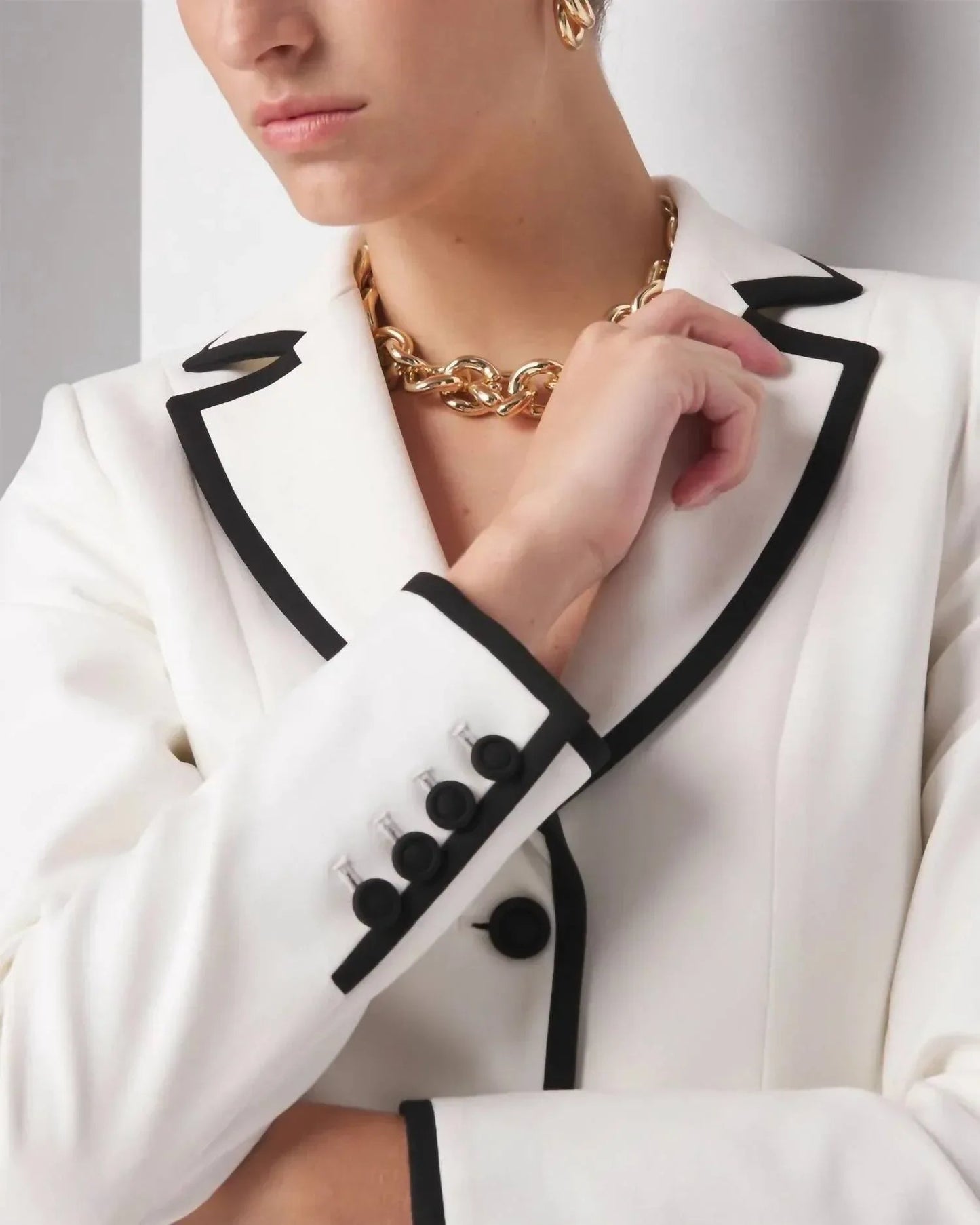 3-button Signature Blazer